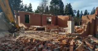 Демонтаж 1 этажного дома Надым, цена от 1590 руб.