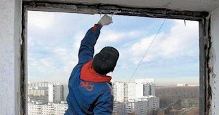 Демонтаж остекления балкона в Надыме - цена от 565 руб. - Сварной-Ндм